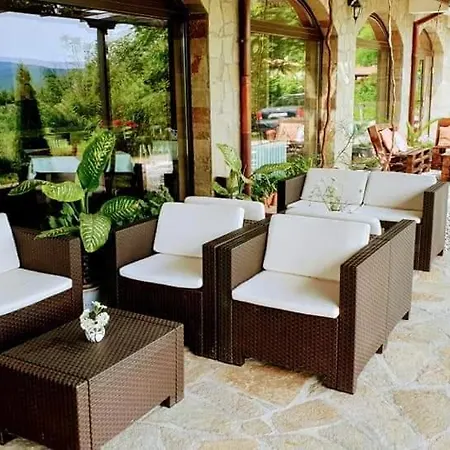 Семеен Хотел Оренда Guest house Glavatartsi